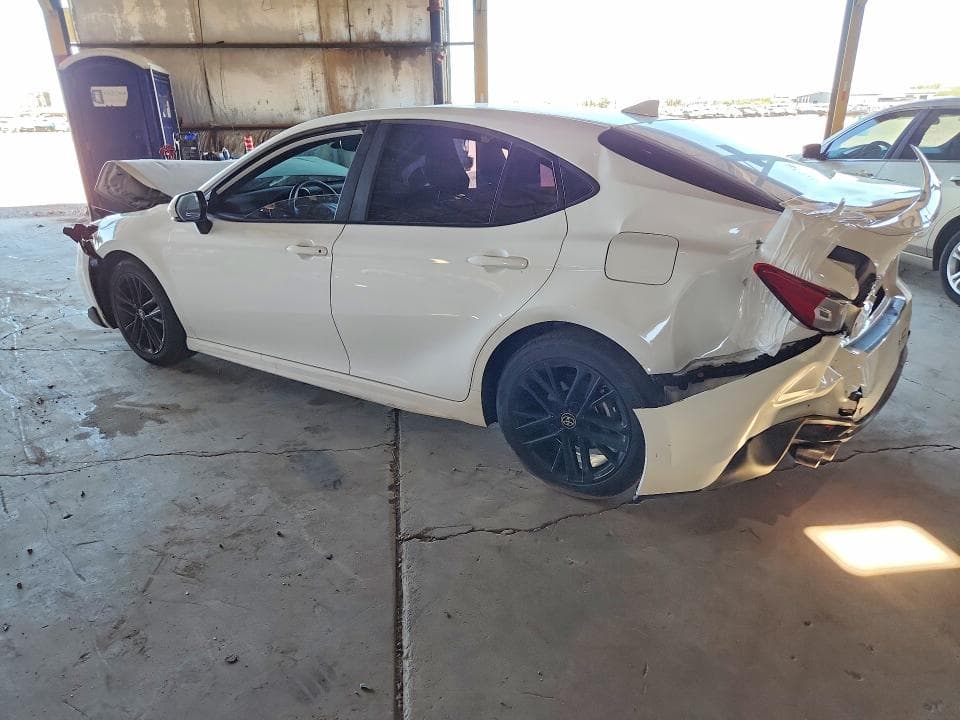 2025 TOYOTA CAMRY SE 2
