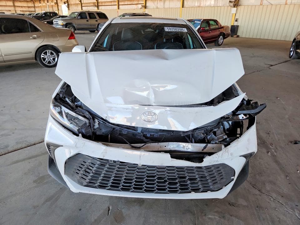 2025 TOYOTA CAMRY SE 5