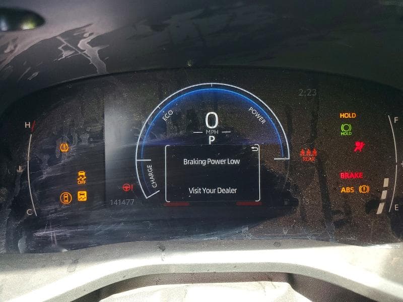 2025 TOYOTA CAMRY SE 9