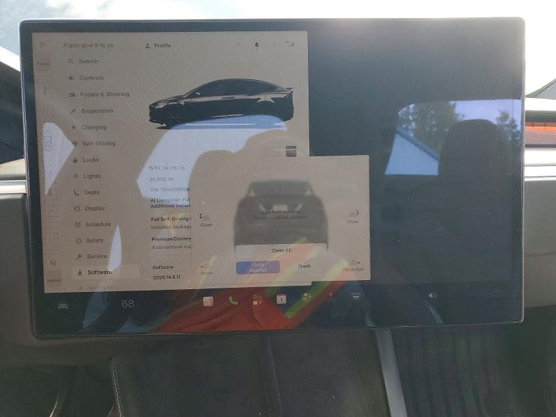 2024 TESLA MODEL X 9