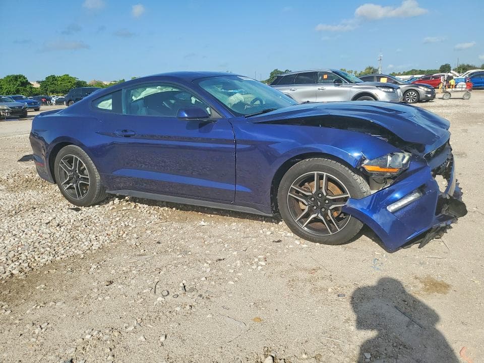2019 FORD MUSTANG 4