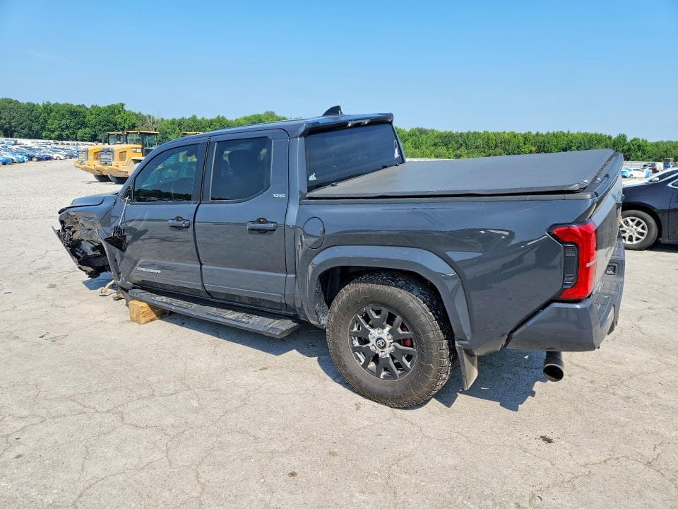 2024 TOYOTA TACOMA 2