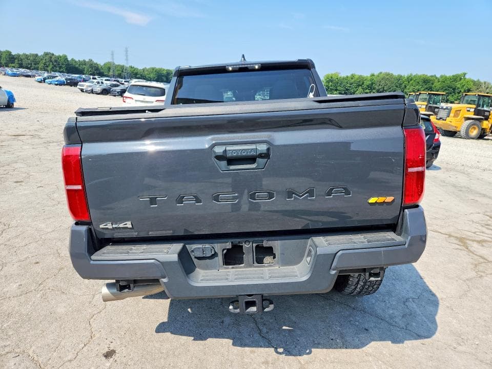 2024 TOYOTA TACOMA 6