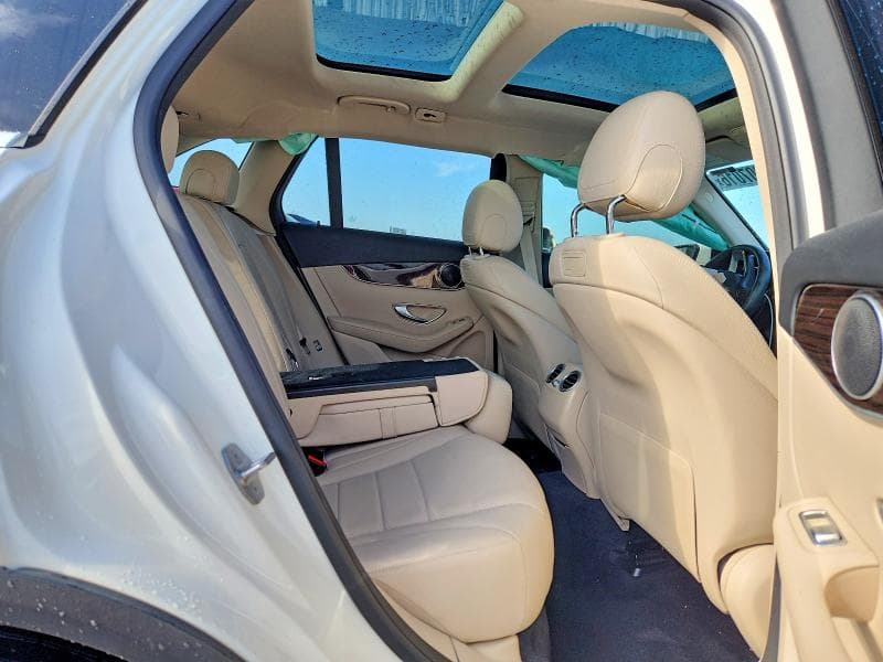 2018 MERCEDES-BENZ GLC 300 11