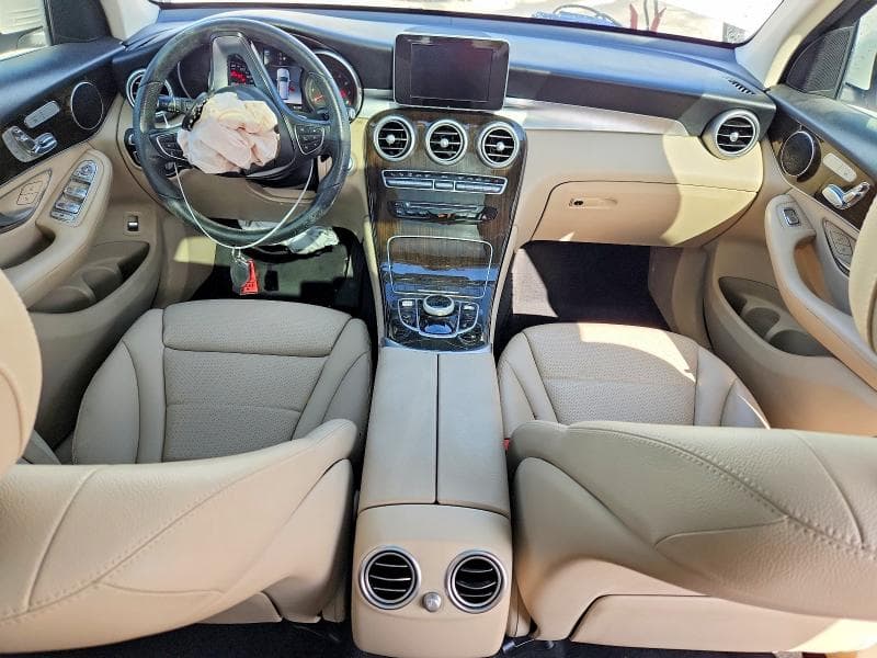 2018 MERCEDES-BENZ GLC 300 8