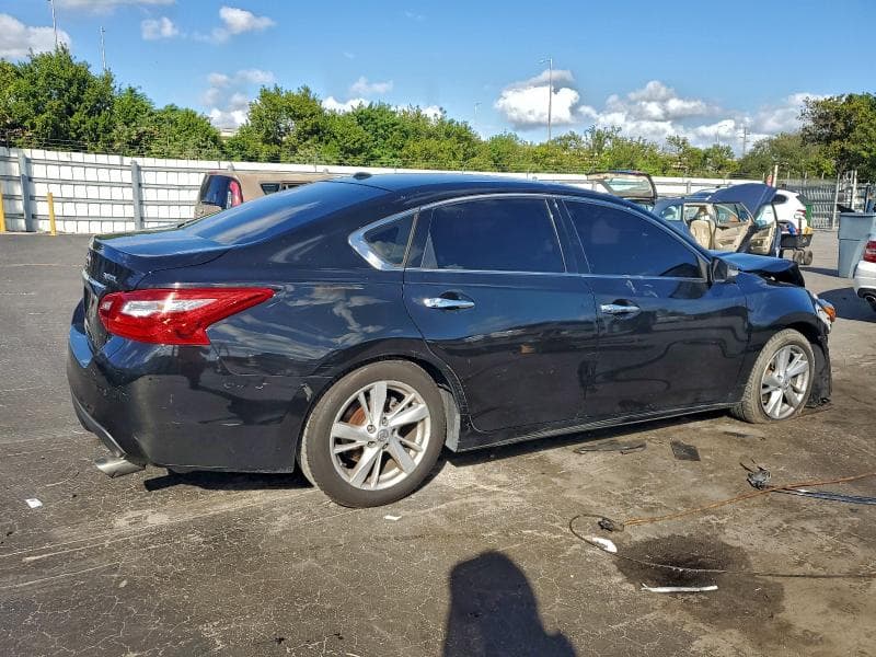 2017 NISSAN ALTIMA 6