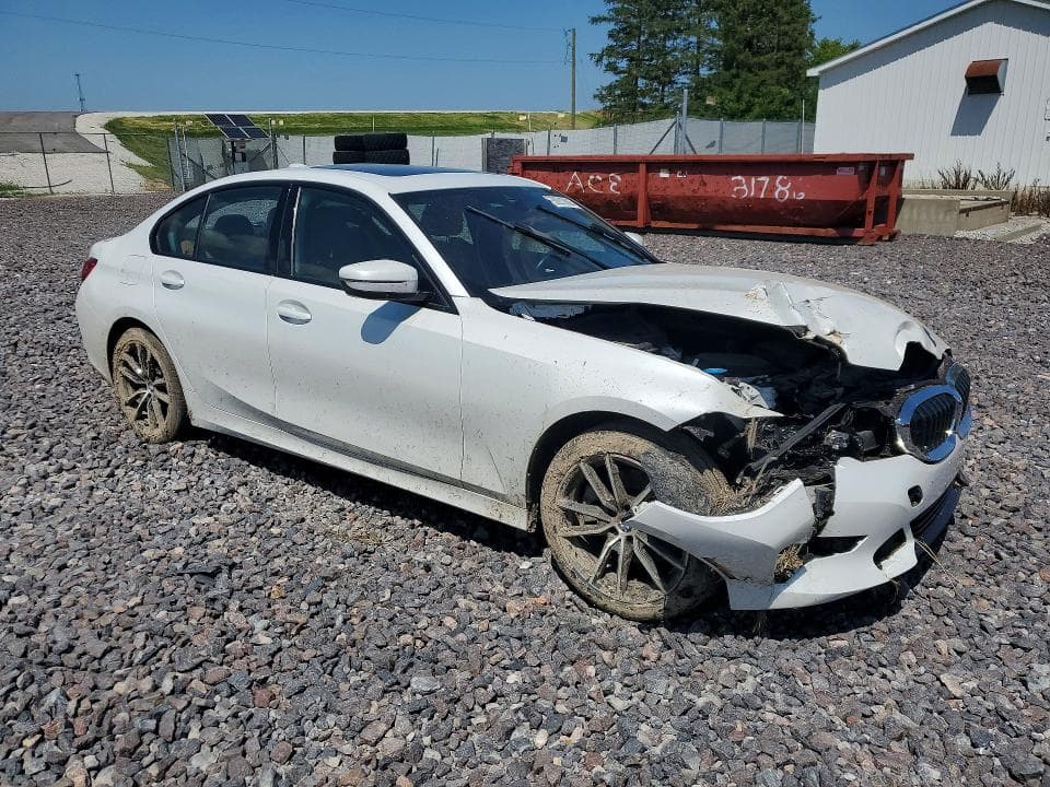 2022 BMW 330XI 4