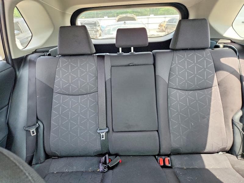 2023 TOYOTA RAV4 HYBRID XLE 10