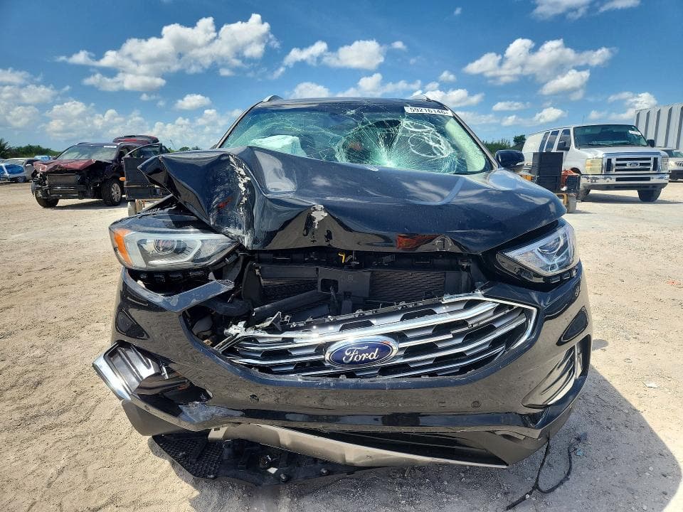 2020 FORD EDGE TITANIUM 5