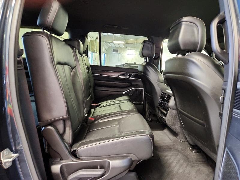 2023 JEEP WAGONEER L SERIES II 11