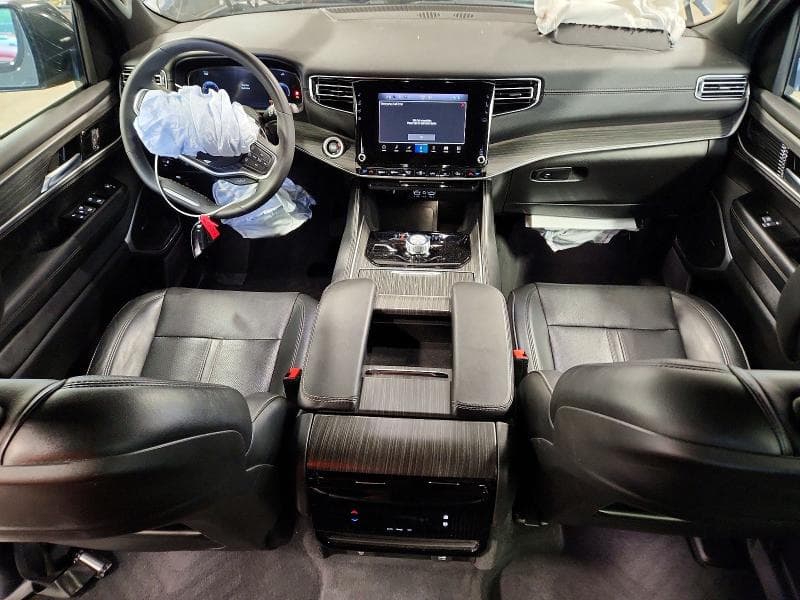 2023 JEEP WAGONEER L SERIES II 8