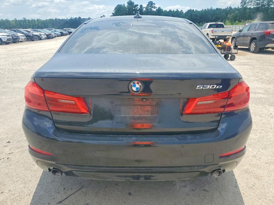 2018 BMW 530E 6