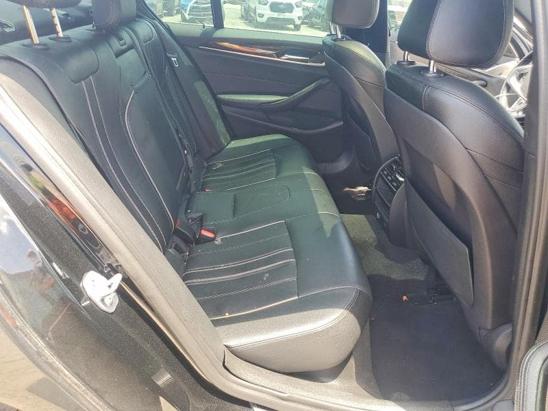 2018 BMW 530E 10