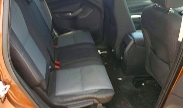 2017 FORD ESCAPE SE SE 11
