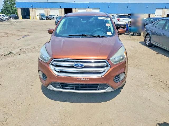 2017 FORD ESCAPE SE SE 5