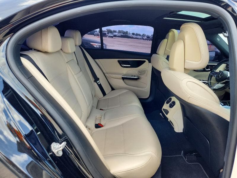 2022 MERCEDES-BENZ C 300 300 10