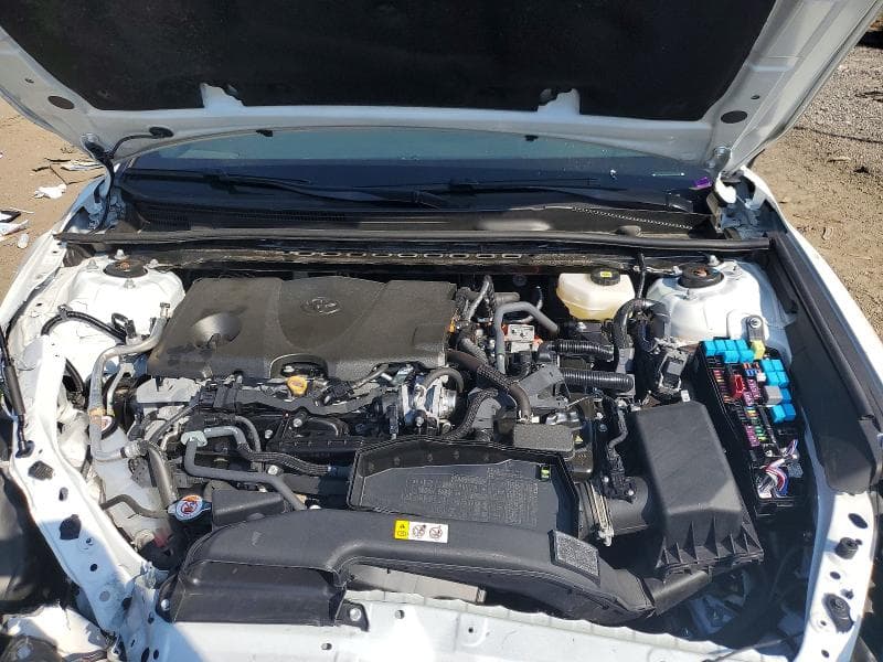 2025 TOYOTA CAMRY SE SE 11
