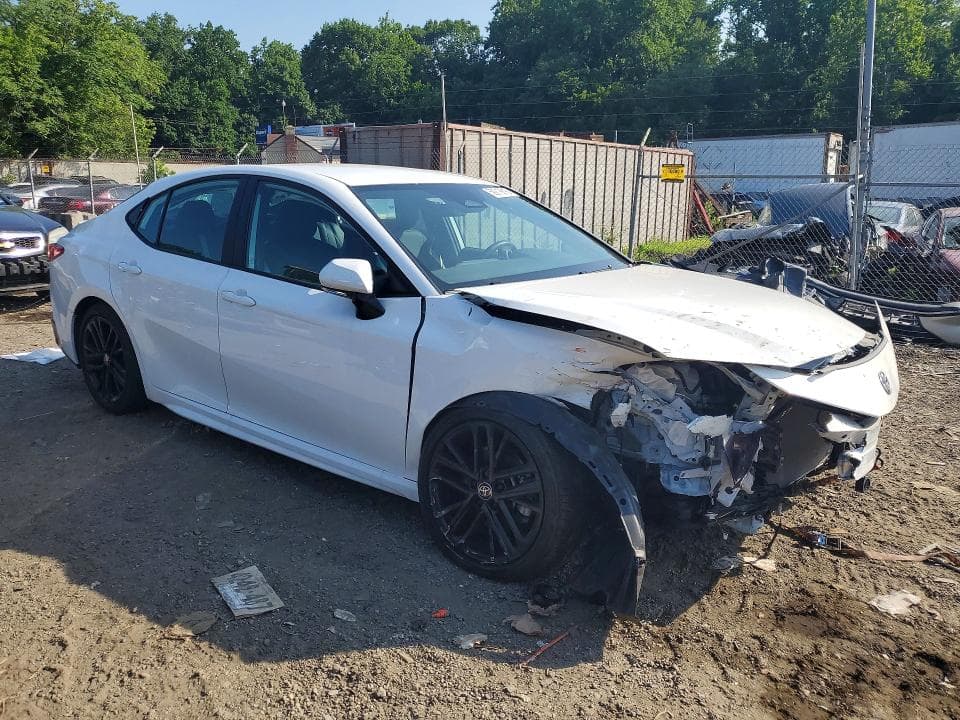 2025 TOYOTA CAMRY SE SE 4