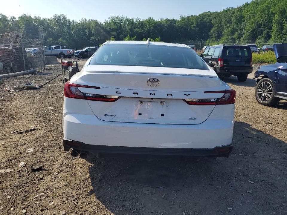 2025 TOYOTA CAMRY SE SE 6