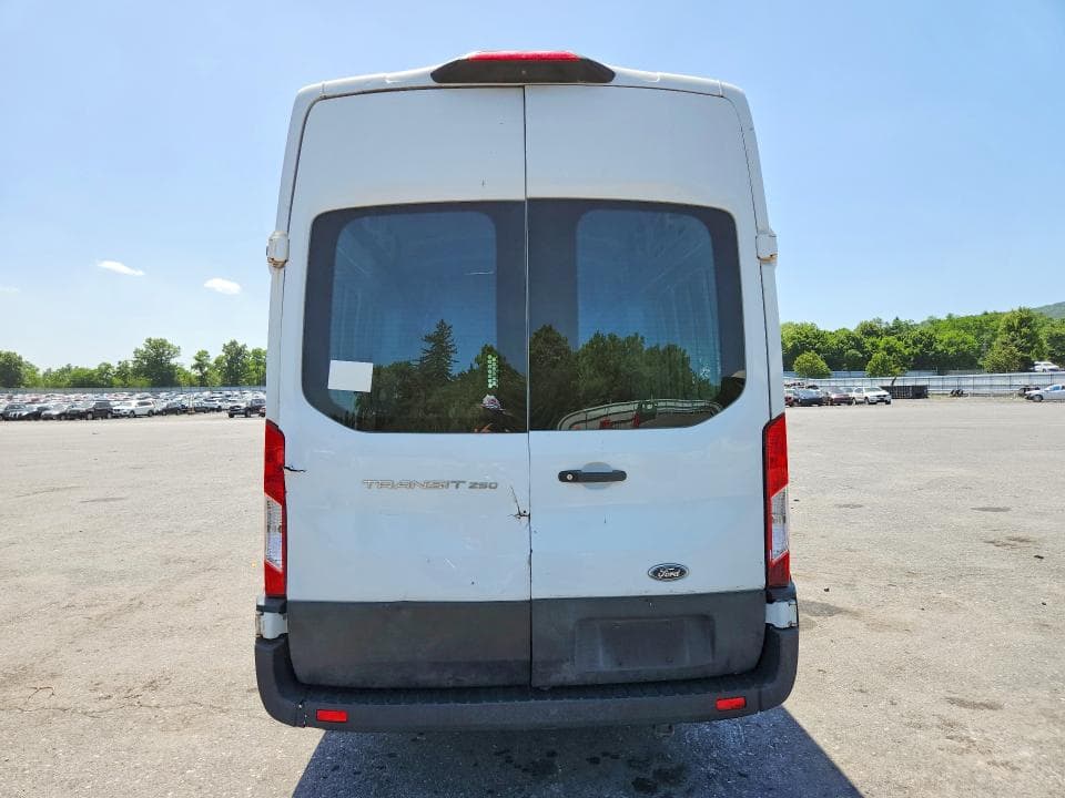 2021 FORD TRANSIT T-250 6