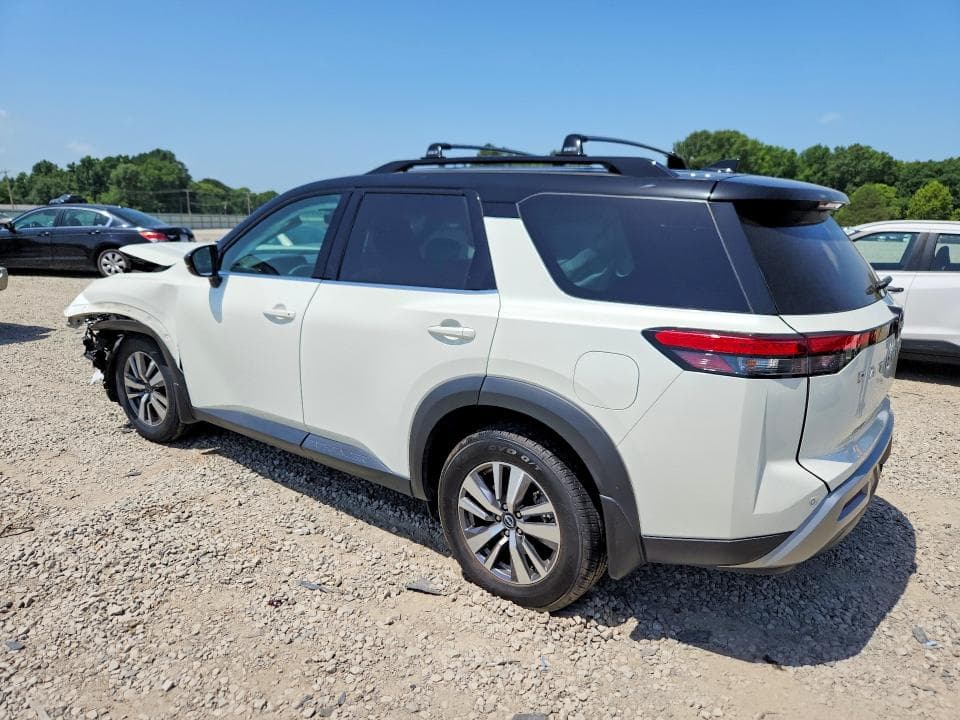 2023 NISSAN PATHFINDER SL 2