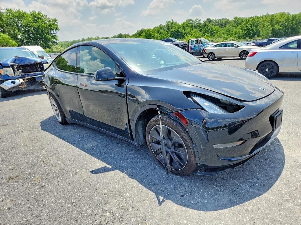 2022 TESLA MODEL Y 4