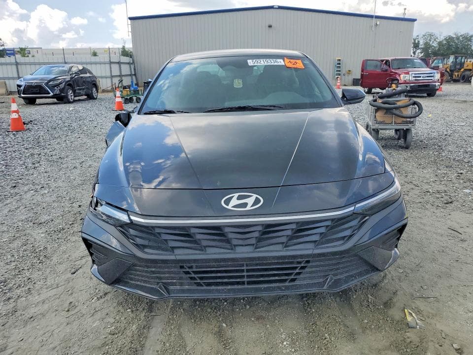 2025 HYUNDAI ELANTRA HYBRID SEL SPORT 5