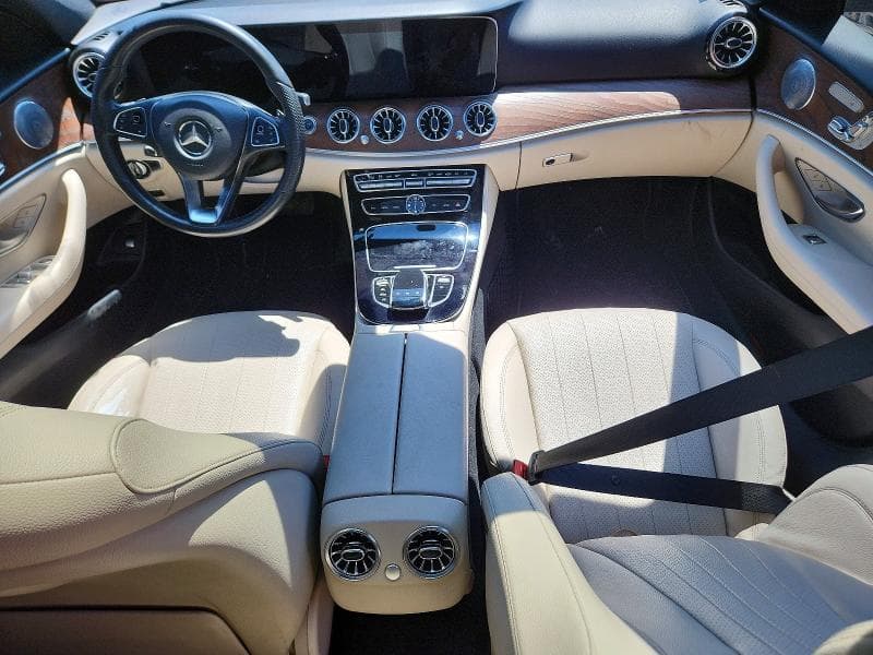 2017 MERCEDES-BENZ E 300 300 8