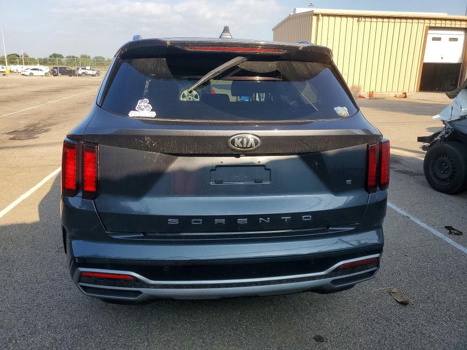 2021 KIA SORENTO S 6
