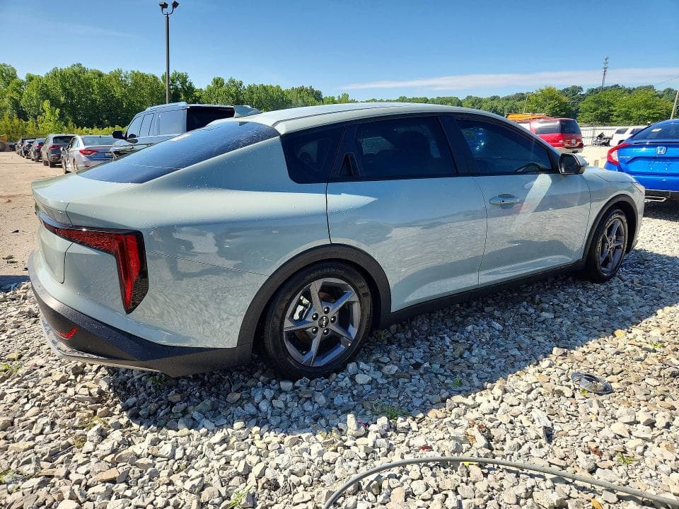 2026 KIA K4 LXS 3