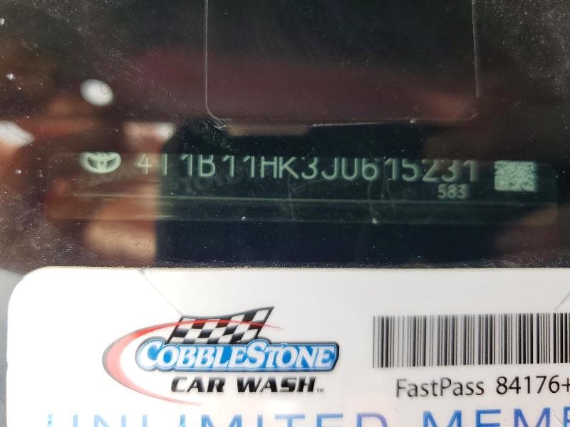 2018 TOYOTA CAMRY SE 12