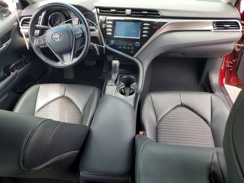 2018 TOYOTA CAMRY SE 8