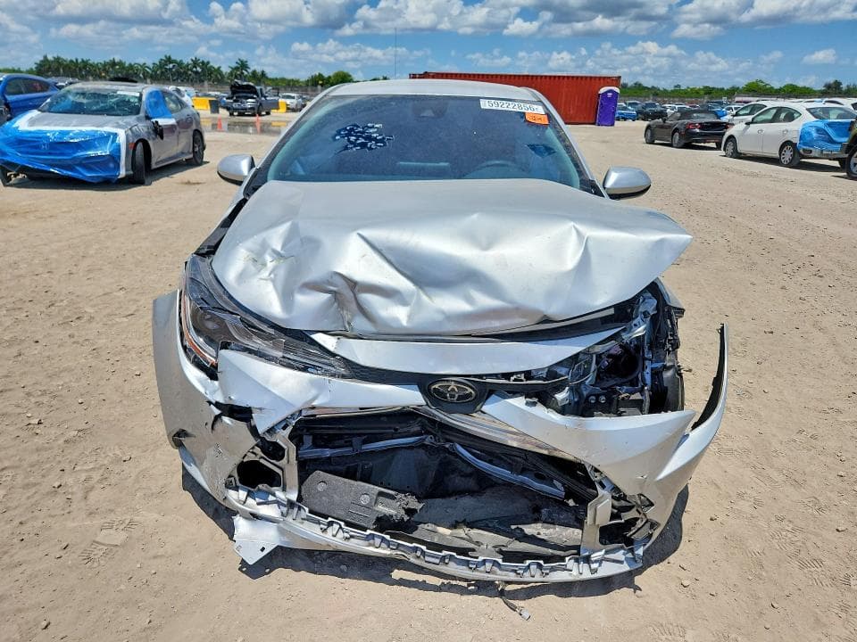 2022 TOYOTA COROLLA LE 5