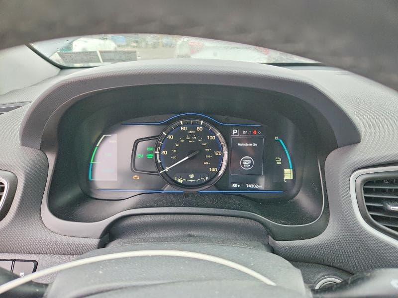 2019 HYUNDAI IONIQ PLUG-IN HYBRID BASE 9