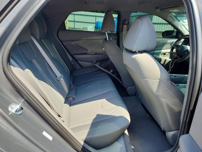2023 HYUNDAI ELANTRA SEL 10