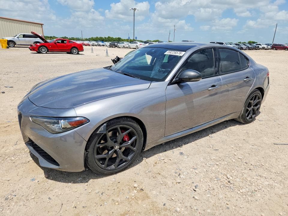2020 ALFA ROMEO GIULIA TI - 1