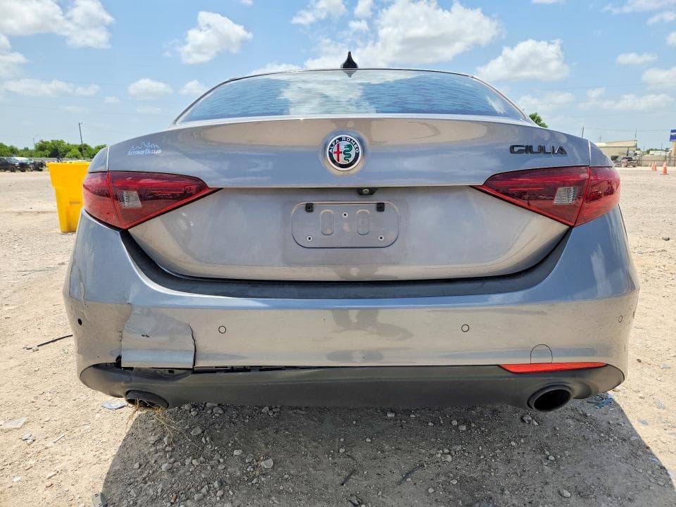 2020 ALFA ROMEO GIULIA TI 6