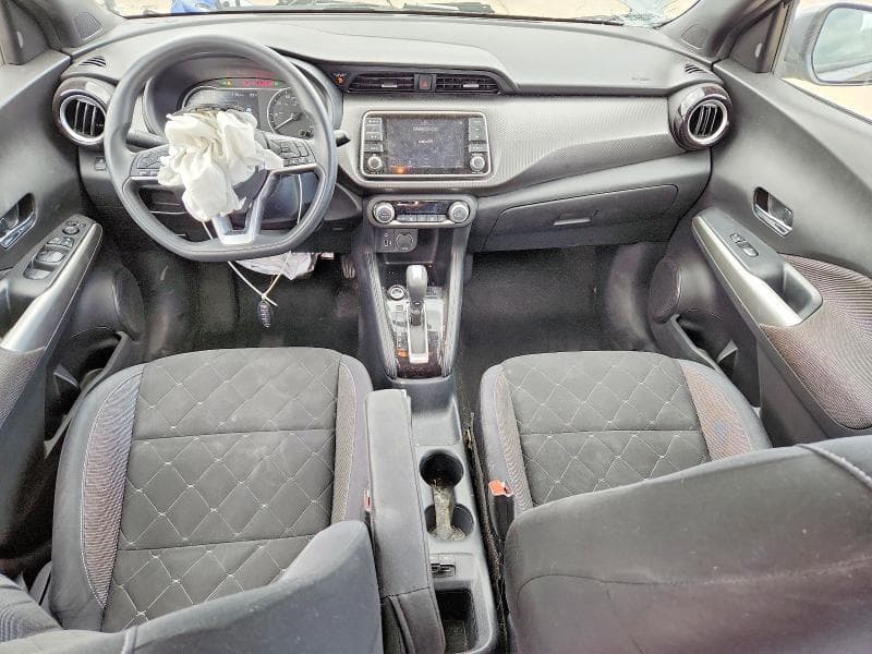2019 NISSAN KICKS SV SV 8