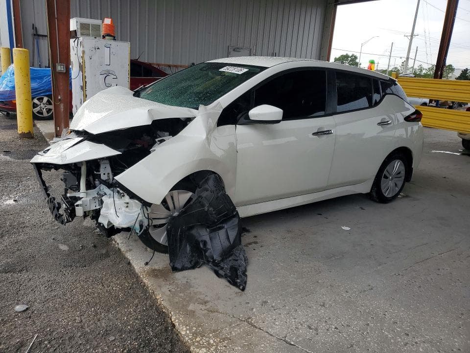 2023 NISSAN LEAF S - 1