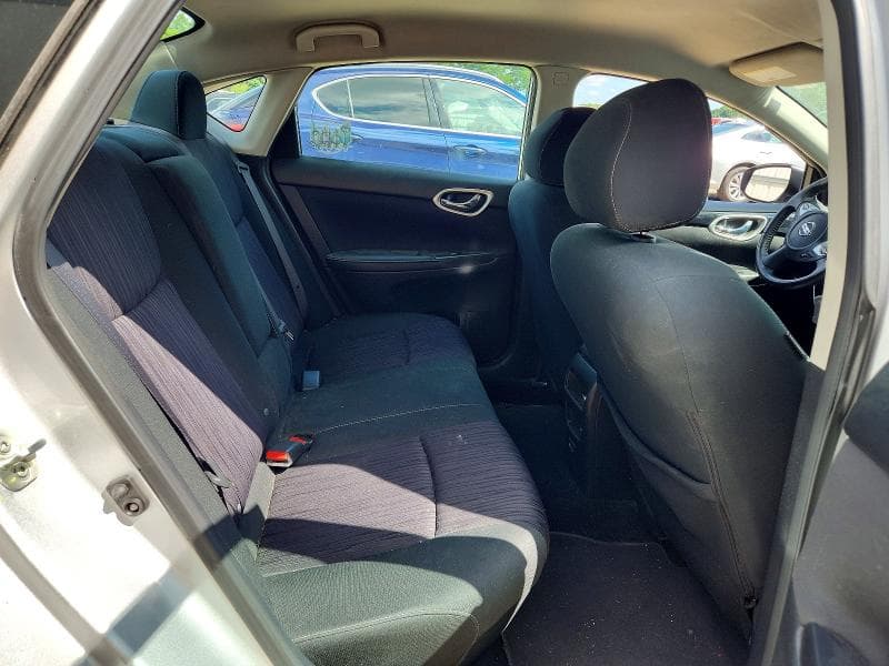 2019 NISSAN SENTRA SV 10