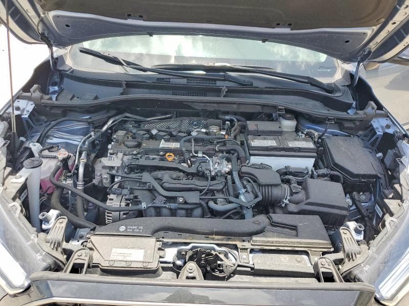 2024 TOYOTA COROLLA CROSS XLE 12
