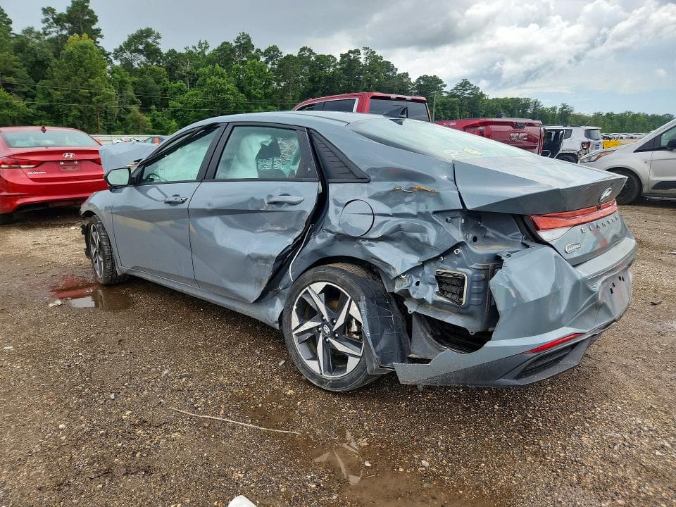 2023 HYUNDAI ELANTRA SEL 2