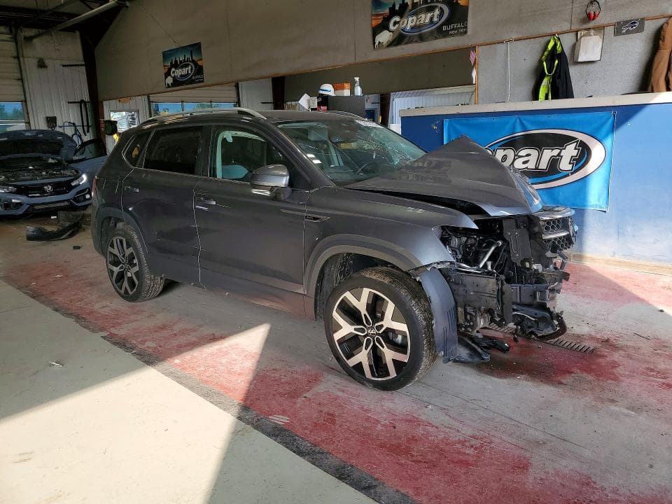 2022 VOLKSWAGEN TAOS SEL 4
