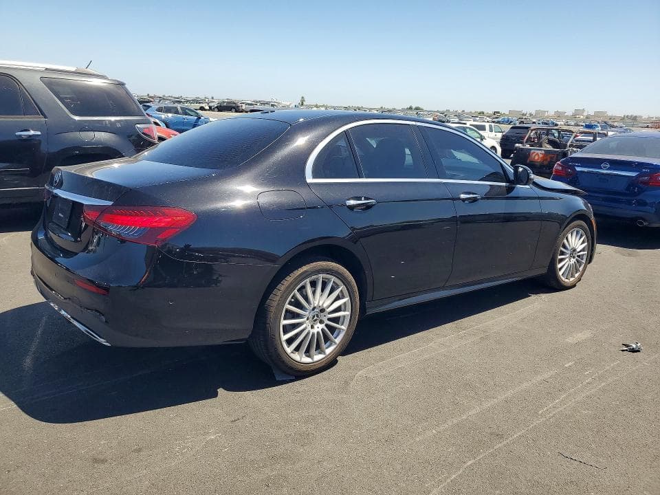 2022 MERCEDES-BENZ E 350 3