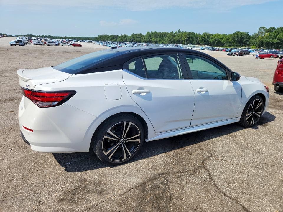 2022 NISSAN SENTRA SR 3