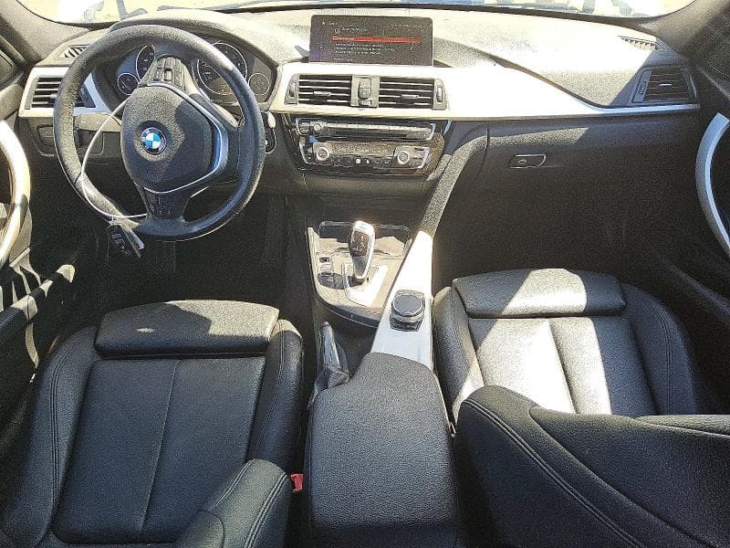 2018 BMW 320 XI 8