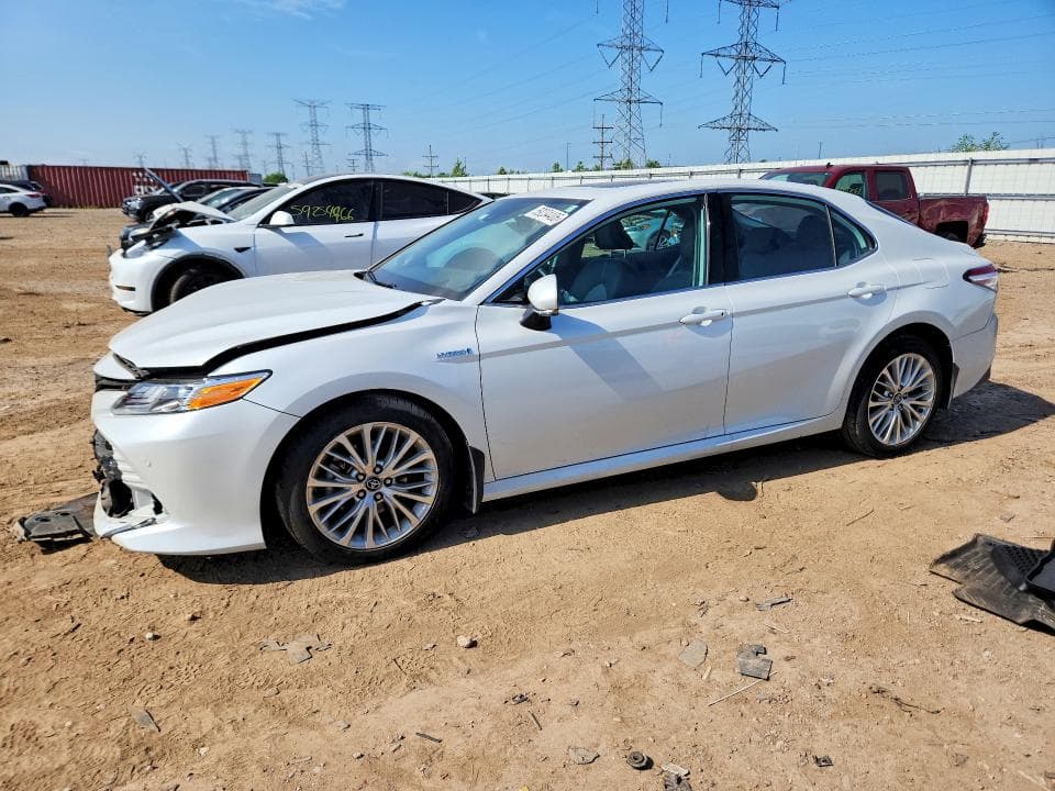 2020 TOYOTA CAMRY XLE XLE - 1