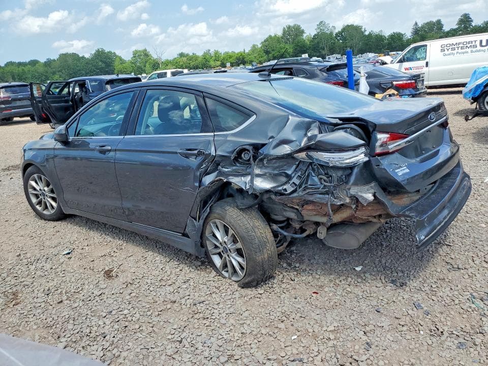 2017 FORD FUSION SE 2
