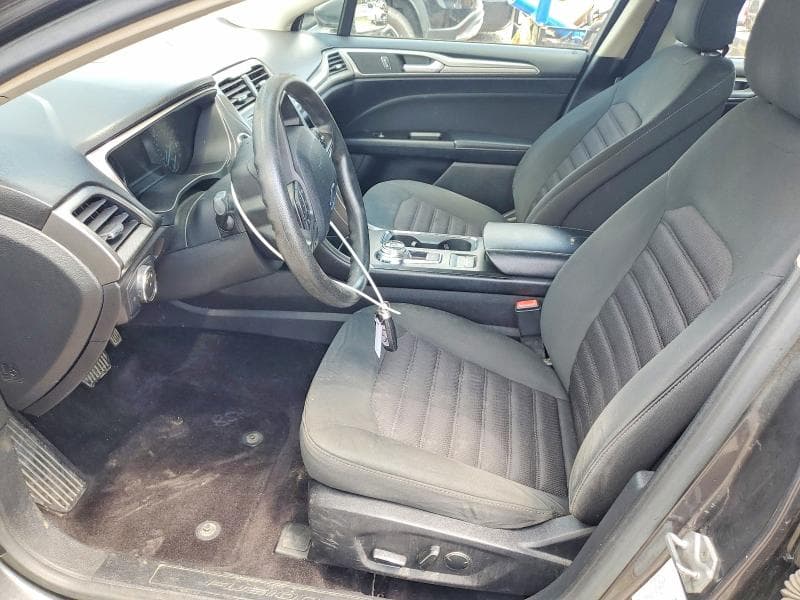 2017 FORD FUSION SE 7
