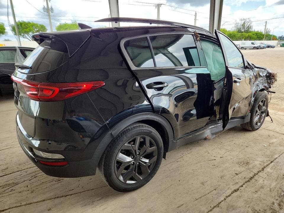 2022 KIA SPORTAGE S 3